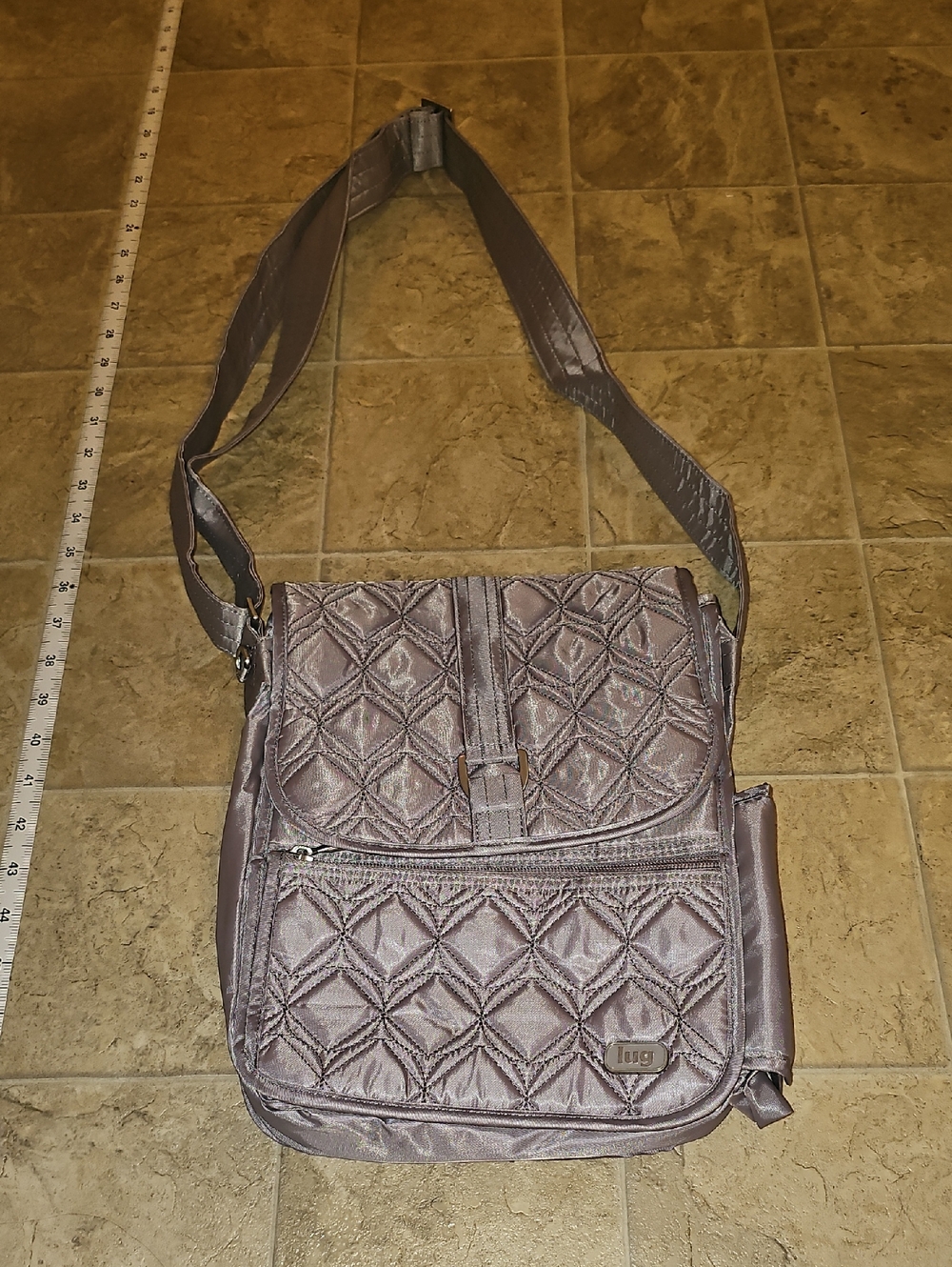 Lug - Quilted Crossbody Messenger Bag in Silver/grey